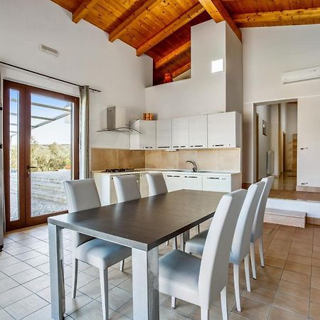 Villa Santoro Ai Tre Ulivi Con Piscina Privata Caiazzo エクステリア 写真