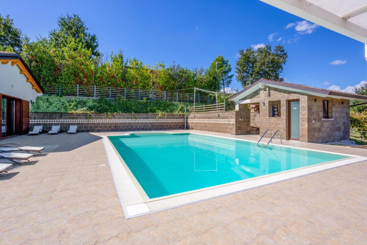 Villa Santoro Ai Tre Ulivi Con Piscina Privata Caiazzo エクステリア 写真