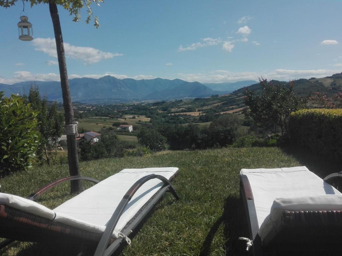 Villa Santoro Ai Tre Ulivi Con Piscina Privata Caiazzo エクステリア 写真