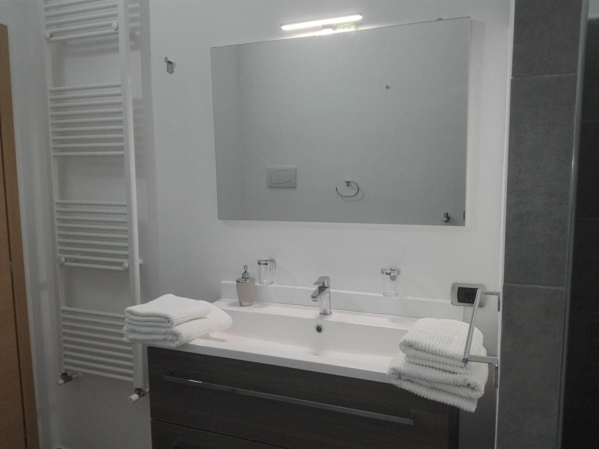 Villa Santoro Ai Tre Ulivi Con Piscina Privata Caiazzo エクステリア 写真