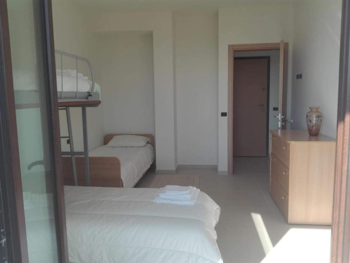 Villa Santoro Ai Tre Ulivi Con Piscina Privata Caiazzo エクステリア 写真