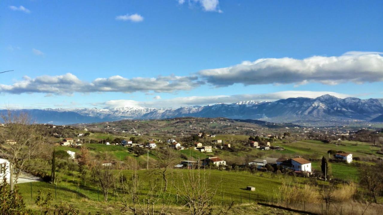 Villa Santoro Ai Tre Ulivi Con Piscina Privata Caiazzo エクステリア 写真